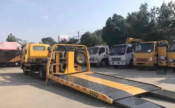 硚口区汽车中途维修案例
